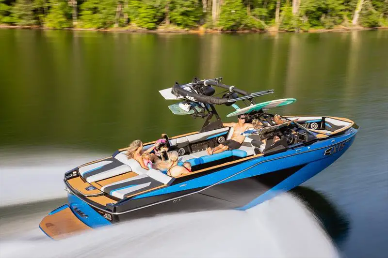 Axis Boats: Why Their Popularity Soars Among Enthusiasts