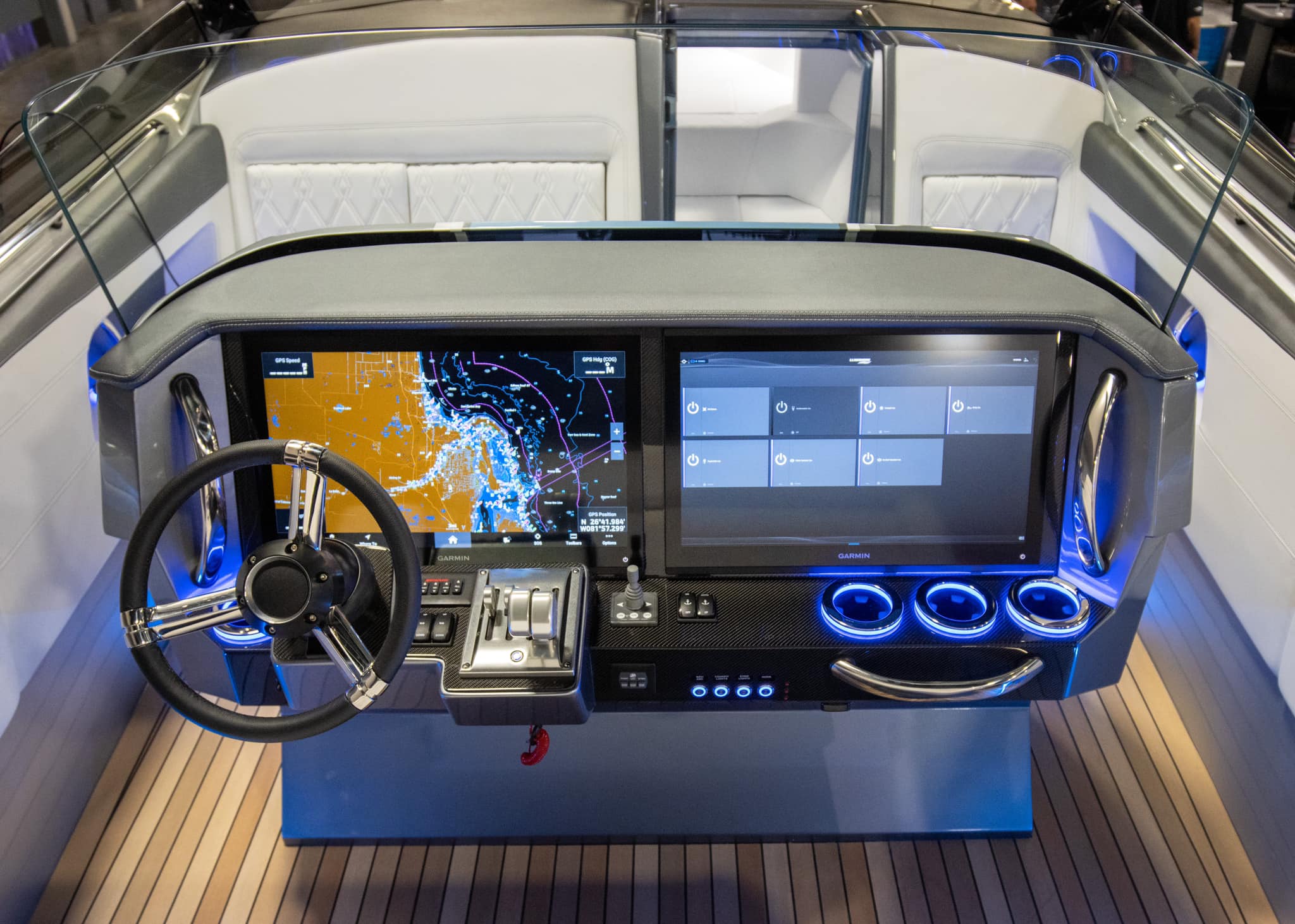 Revolutionary Boating Tech 2024: Dive into the Damn Cool Gear That'll Rock Your Nautical World