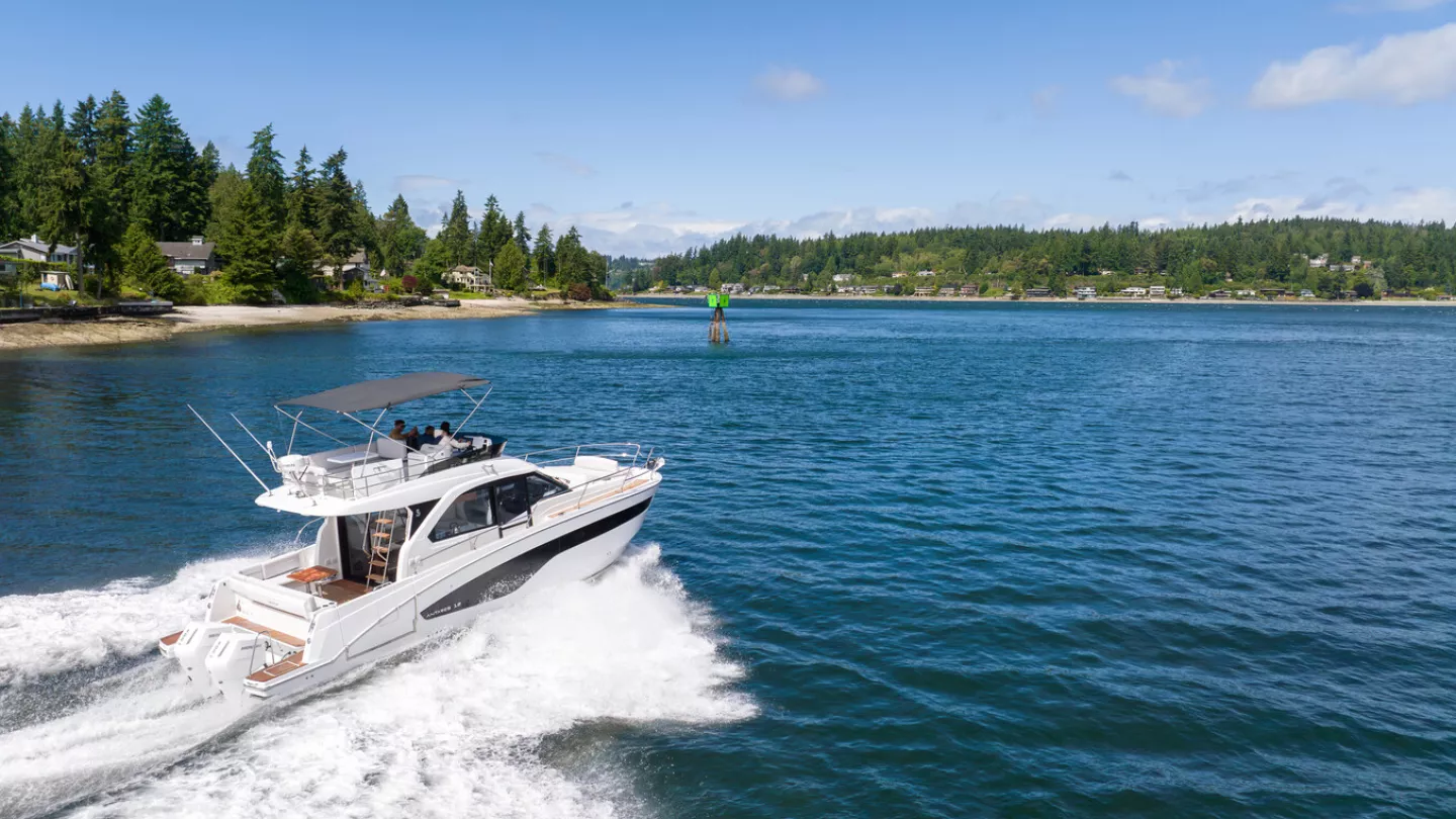 Say hello to the Beneteau Antares 12: A Thrilling Adventure Awaits on the High Seas