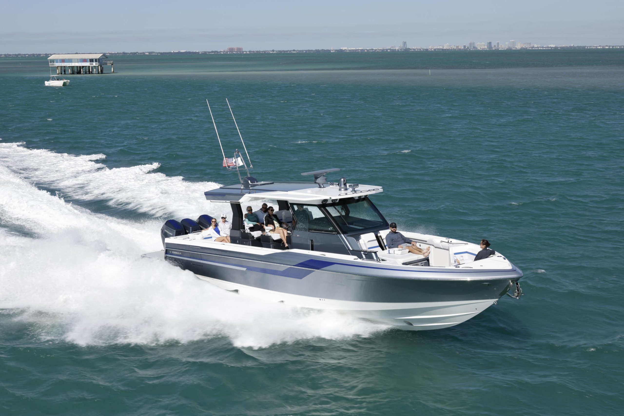 The Best Powerboat Companies